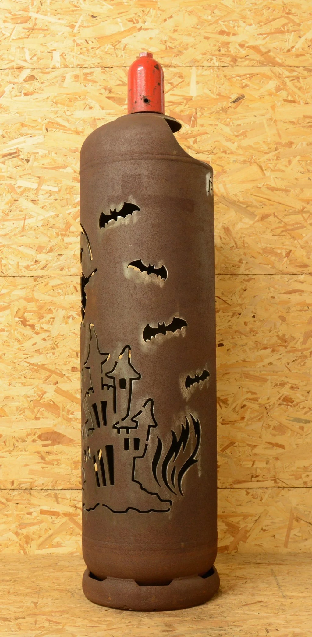 Feuertonne "Hexe mit Schloss"