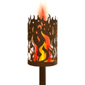 Gartenfackel Flammen rundum